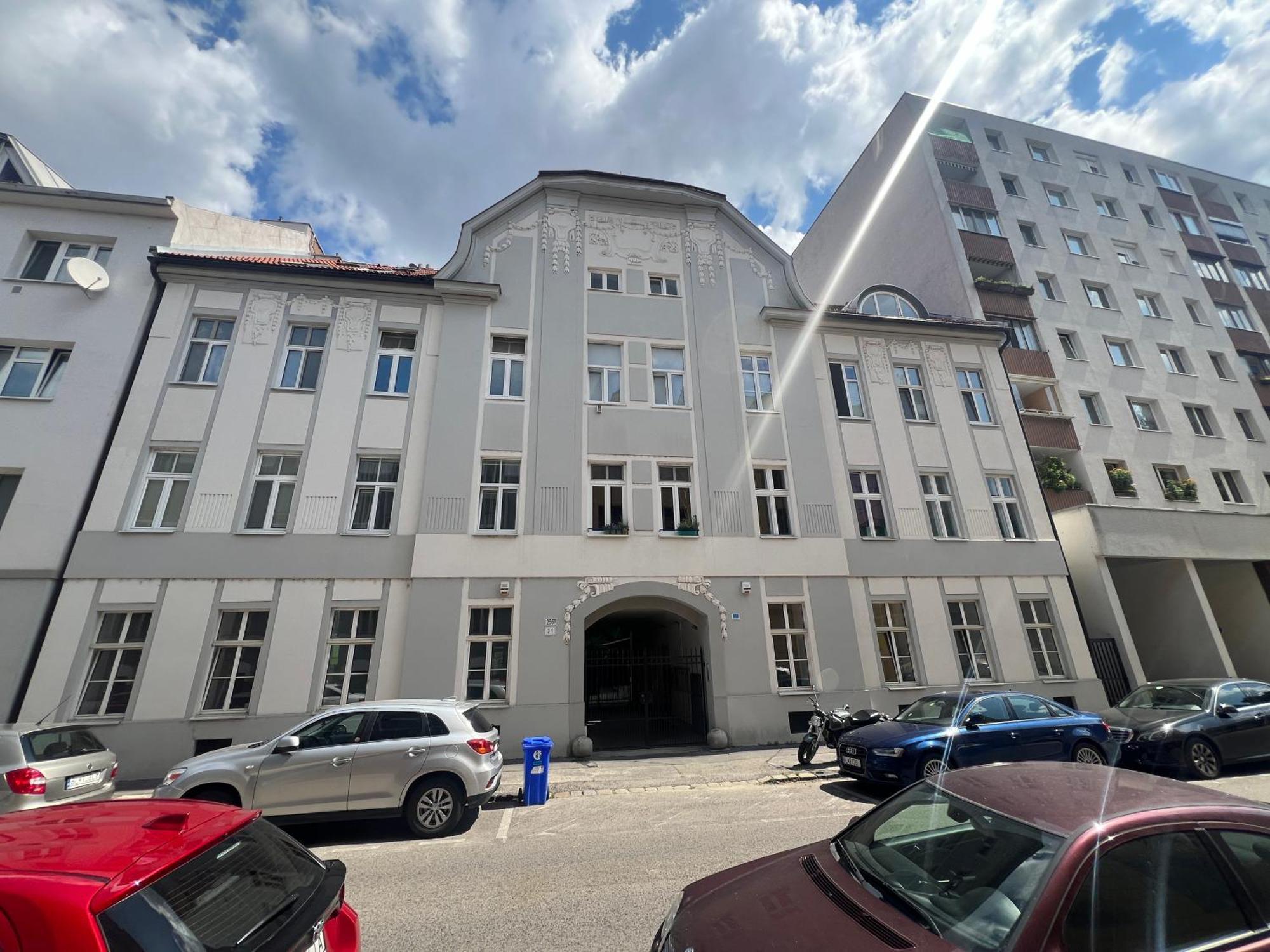 Lilly Bratislava