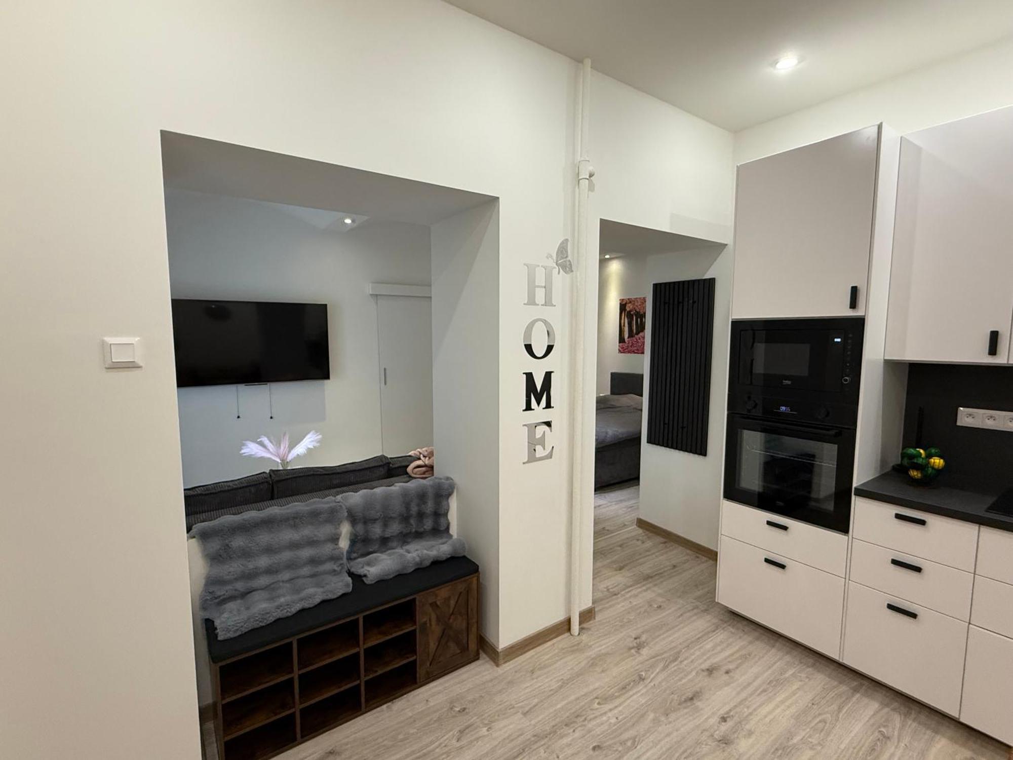 Lilly Apartmán *
